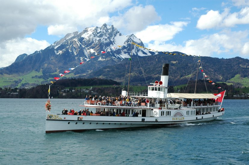 Vintage Steamboat Experience
