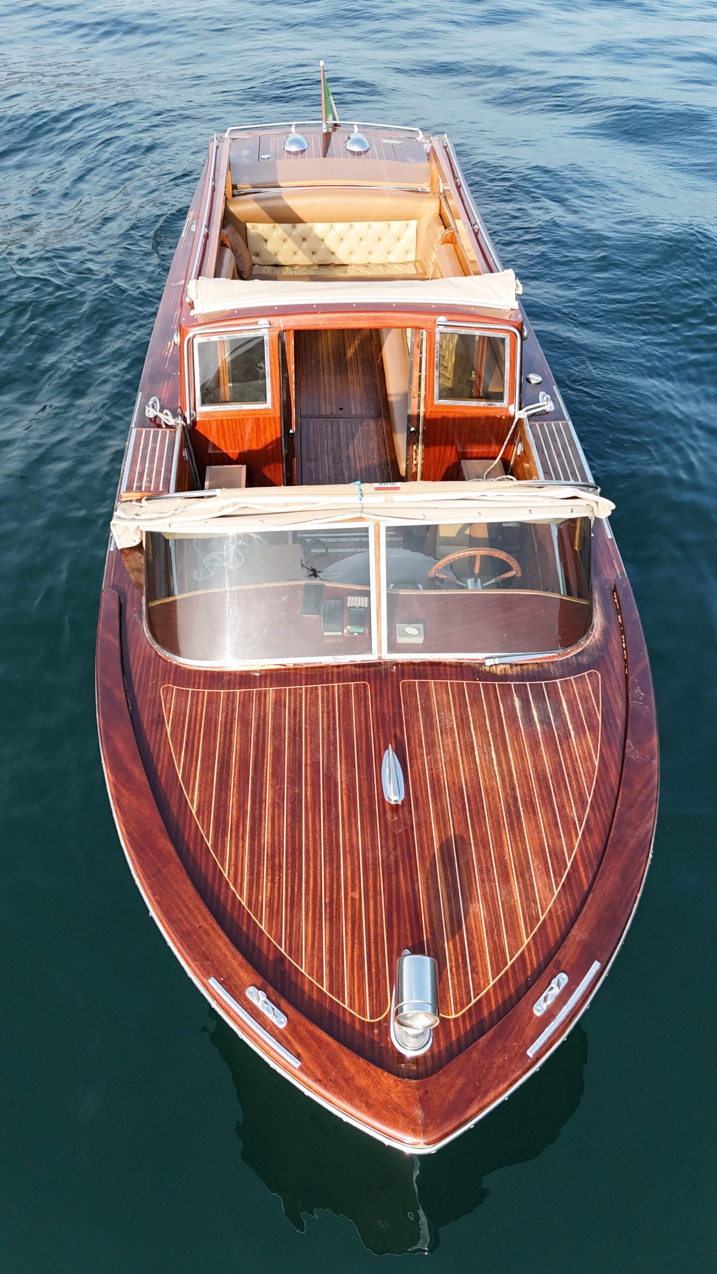 Vintage Lake Cruise